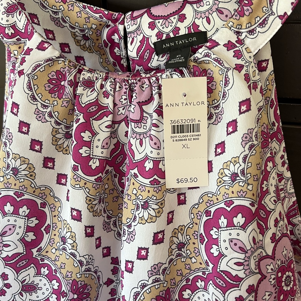 Ann Taylor Pink and Purple Patterned Blouse - Picture 2 of 5